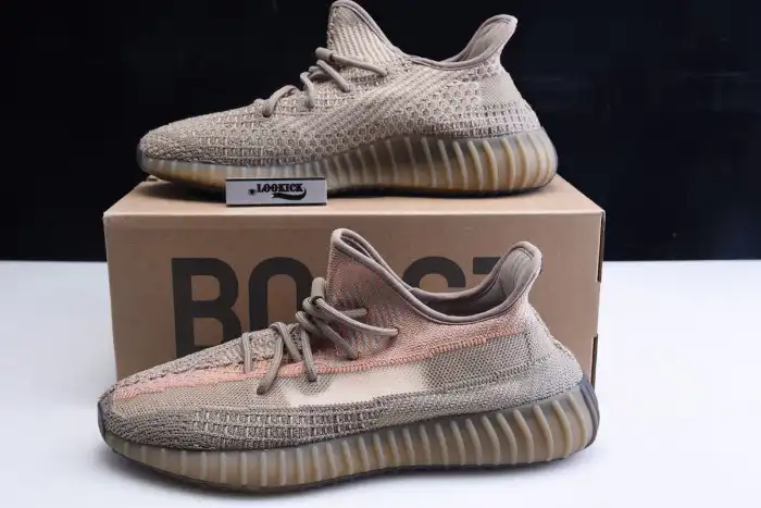 MaikeSneakers ADIDAS YEEZY BOOST 350 V2 