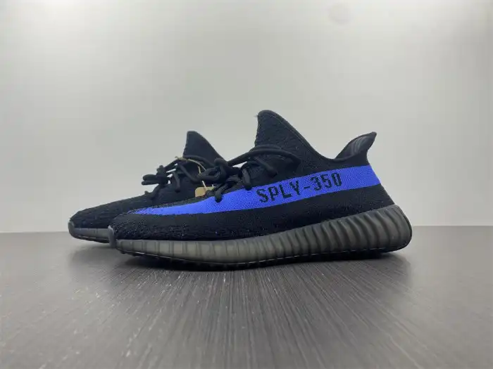 MaikeSneakers Adidas Yeezy Boost 350 V2 Dazzling Blue GY7164 0126