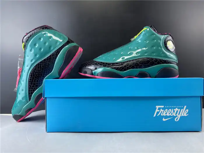 MaikeSneakers Air Jordan 13 Retro Doernbecher 836405-305 0123