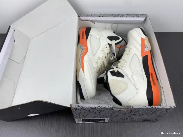 MaikeSneakers Total Orange Jordan DC1060-100 Retro 5 0211