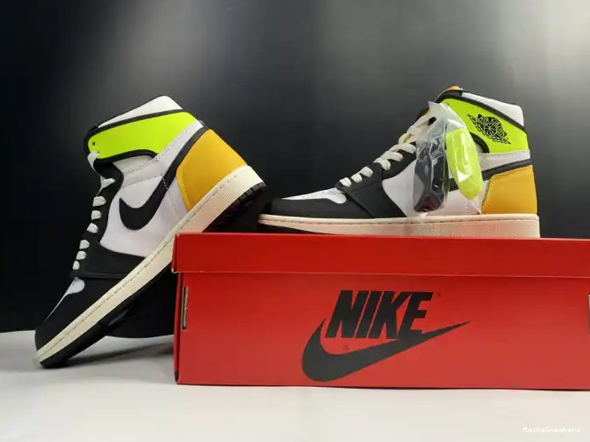 MaikeSneakers 555088-118 AIR 1 HIGH OG RETRO JORDAN GOLD' 'VOLT 0219