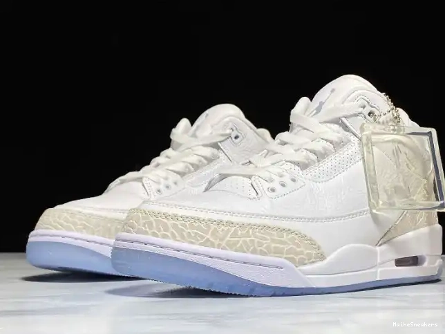 MaikeSneakers 136064-111 Jordan Retro 3 Triple Air White 0212