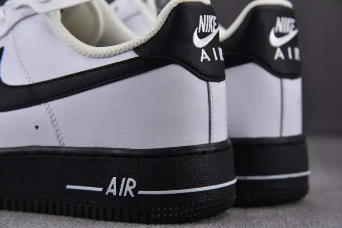 MaikeSneakers Nike Air Force 1 Low White Black Midsole CK7663-101 0205