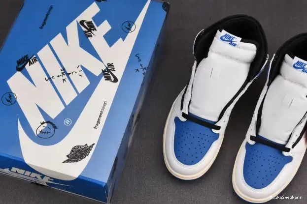 MaikeSneakers White Scott Air Travis Jordan Blue DH3227-105 and 1 0228