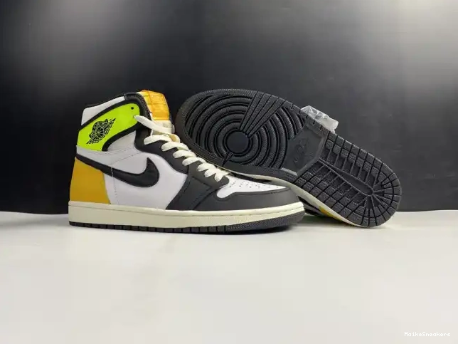 MaikeSneakers 555088-118 AIR 1 HIGH OG RETRO JORDAN GOLD' 'VOLT 0219