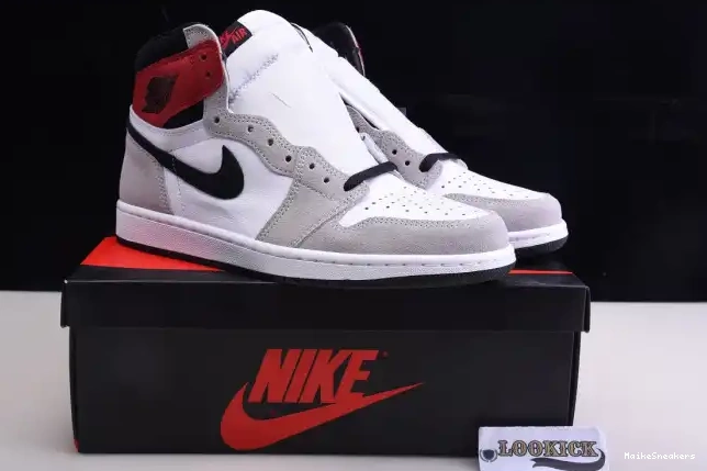 MaikeSneakers High Jordan 1 Light Grey OG Air Smoke 555088-126 0219