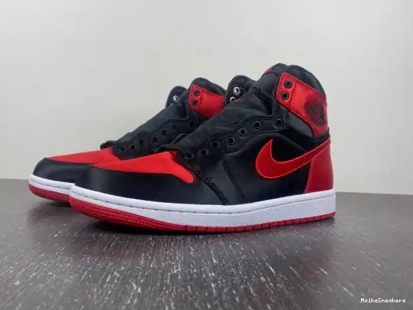 MaikeSneakers 1 Bred High FD4810-061 WMNS OG Air Satin Jordan 0210